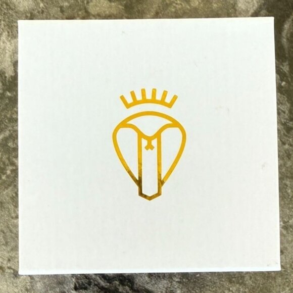 Battington Lashes Monroe 3D Silk Lashes and Glue Kit New Multi Use Faux Mink - Picture 7 of 8